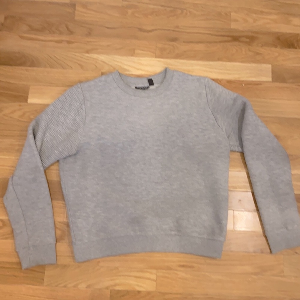 Gray TOPSHOP sweatshirt size 4